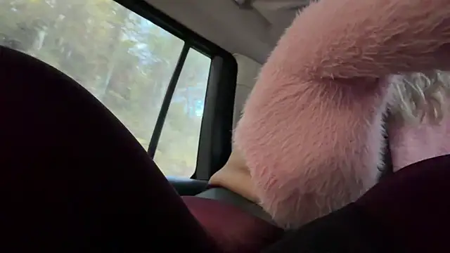 Snapshot of EmyLana chatting on October 24, 2025, 6:54 am EmyLana online show from October 24, 2025, 6:54 am