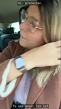 EmyLana online show from March 4, 2026, 6:41 am