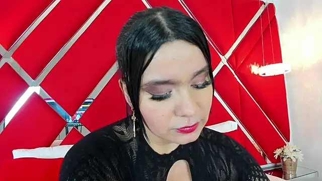 Snapshot of SusanCouper chatting on February 26, 2025, 9:48 pm SusanCouper online show from February 26, 2025, 9:48 pm