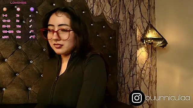 Snapshot of larissa01_ chatting on September 16, 2025, 2:34 am larissa01  online show from September 16, 2025, 2:34 am