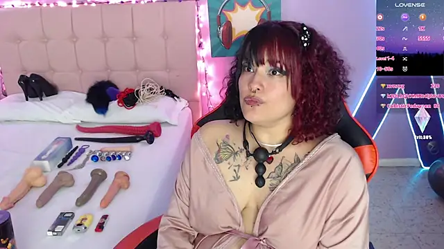 Ruby Skywalker  online show from December 12, 2024, 6:25 am