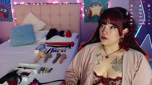 Ruby Skywalker  online show from December 18, 2024, 11:51 pm
