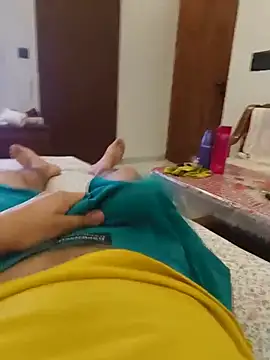 DelhiDick69 online show from June 28, 2026, 8:09 am