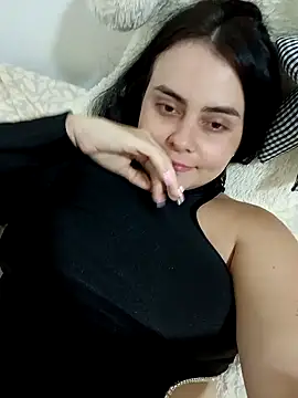 Im Amelia online show from December 19, 2024, 2:01 am