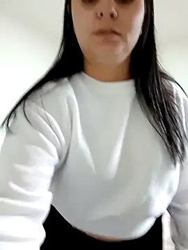 Im Amelia online show from January 3, 2025, 10:19 pm