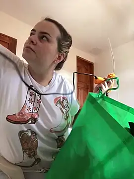 Im Amelia online show from March 13, 2026, 5:08 pm