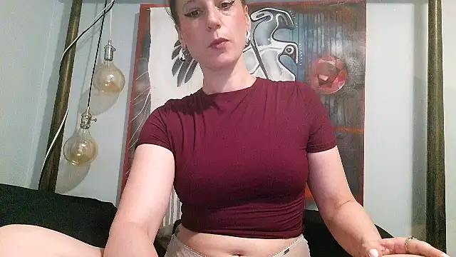 Audrey hotty online show from June 20, 2026, 3:31 am