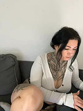 claudiliciousxxx online show from March 20, 2025, 10:21 am