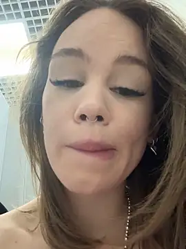 Street young online show from March 21, 2025, 4:29 pm