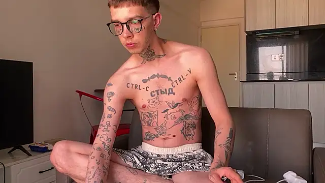 anahori  simon online show from March 4, 2026, 1:22 am