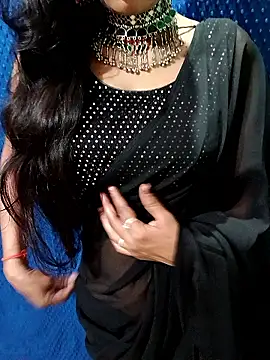 Savita hotmom online show from June 1, 2026, 4:52 pm