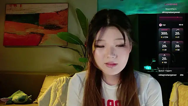 Snapshot of KitayamaChu chatting on February 27, 2026, 3:56 pm KitayamaChu online show from February 27, 2026, 3:56 pm