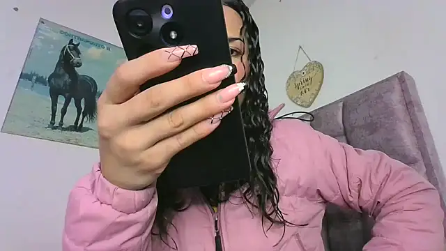 Lanna hott  online show from November 24, 2025, 9:47 pm