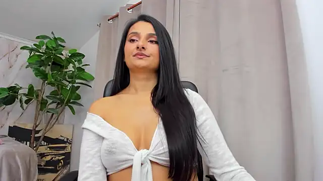 Snapshot of JennaPrice chatting on January 7, 2026, 5:54 am JennaPrice online show from January 7, 2026, 5:54 am