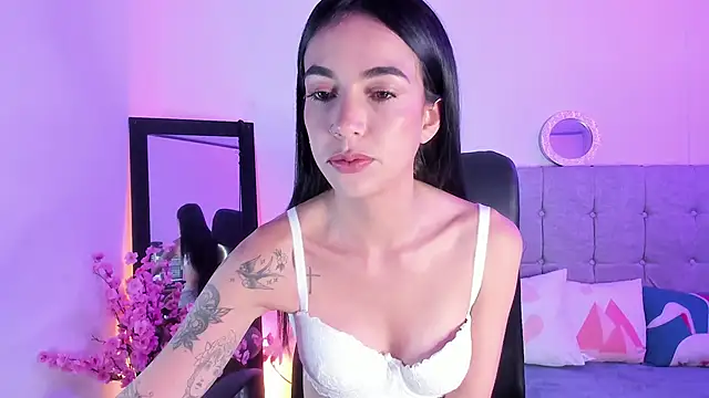 Snapshot of samy_lewis chatting on March 7, 2025, 10:56 am samy lewis online show from March 7, 2025, 10:56 am