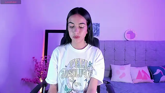 Snapshot of samy_lewis chatting on March 14, 2025, 1:16 am samy lewis online show from March 14, 2025, 1:16 am