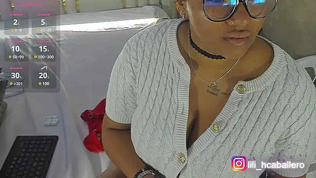 Lilithcaballero online show from January 28, 2025, 3:36 am