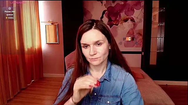 Snapshot of AriaGray chatting on April 16, 2026, 12:28 pm AriaGray online show from April 16, 2026, 12:28 pm