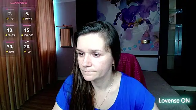 Snapshot of AriaGray chatting on April 22, 2026, 11:56 am AriaGray online show from April 22, 2026, 11:56 am