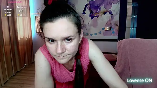 Snapshot of AriaGray chatting on April 29, 2026, 11:58 am AriaGray online show from April 29, 2026, 11:58 am