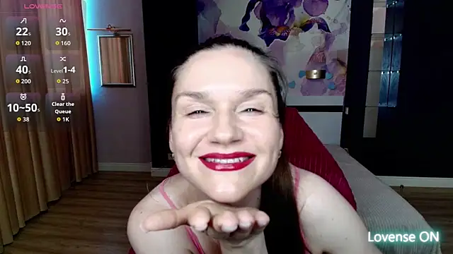 AriaGray online show from June 14, 2026, 8:27 am