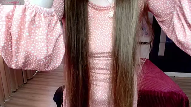 AriaGray online show from June 20, 2026, 12:52 pm