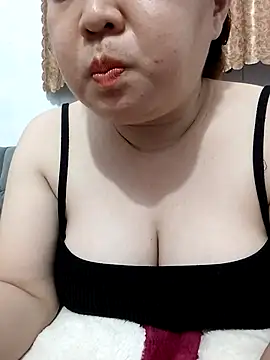 VyOanh2K online show from May 4, 2026, 4:03 pm