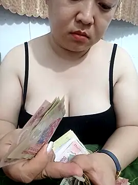 VyOanh2K online show from May 8, 2026, 4:01 pm