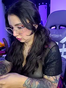 Aria Bennett21 online show from May 7, 2026, 2:28 am