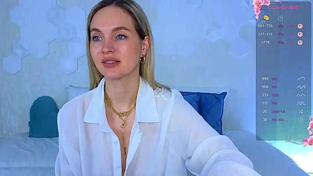 Lynna Sparks online show from November 13, 2025, 3:49 am