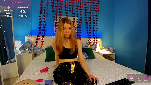 Snapshot of Eva__Lewis chatting on February 16, 2025, 1:14 am Eva  Lewis online show from February 16, 2025, 1:14 am
