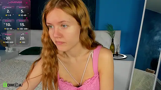 Eva  Lewis online show from November 26, 2025, 1:06 am