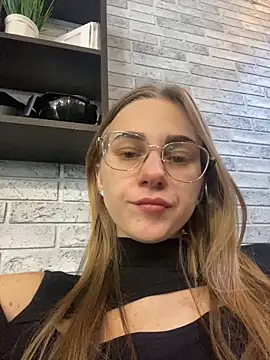 Snapshot of GraceTorrez chatting on December 29, 2024, 12:12 pm GraceTorrez online show from December 29, 2024, 12:12 pm