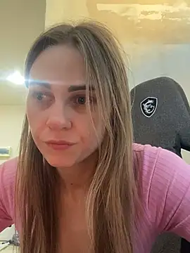 Snapshot of GraceTorrez chatting on January 10, 2025, 12:36 pm GraceTorrez online show from January 10, 2025, 12:36 pm