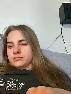 Snapshot of GraceTorrez chatting on February 1, 2025, 7:23 pm GraceTorrez online show from February 1, 2025, 7:23 pm