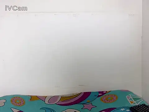 Fernanda Lopeez online show from February 13, 2025, 2:01 am