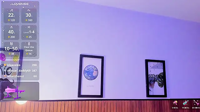zyle boobs online show from December 11, 2024, 11:00 pm