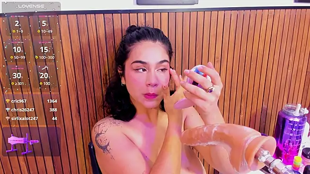 zyle boobs online show from December 15, 2024, 11:20 pm