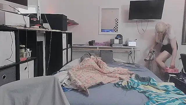 sissytrapdolly24 online show from January 13, 2026, 8:41 am