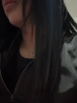 Snapshot of Sara_luna_ chatting on March 3, 2025, 4:56 pm Sara luna  online show from March 3, 2025, 4:56 pm