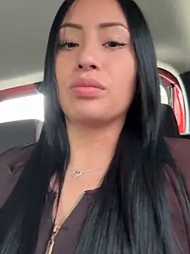 Snapshot of Sara_luna_ chatting on March 18, 2025, 2:48 pm Sara luna  online show from March 18, 2025, 2:48 pm