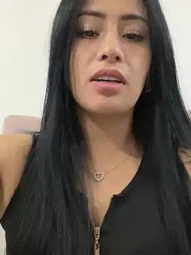 Sara luna  online show from July 18, 2026, 11:41 pm