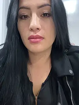 Sara luna  online show from July 31, 2026, 9:58 pm