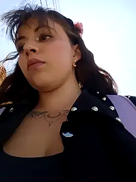 Isabella Delight  online show from January 22, 2025, 6:41 pm