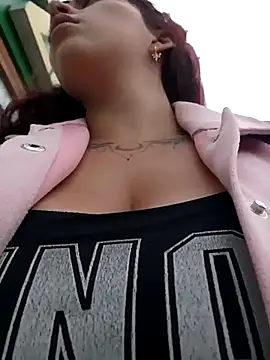 Isabella Delight  online show from March 17, 2025, 10:28 pm