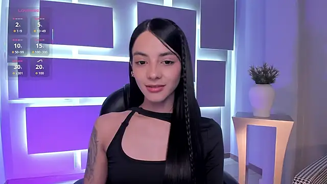 HannahJamesX online show from September 23, 2025, 7:39 pm