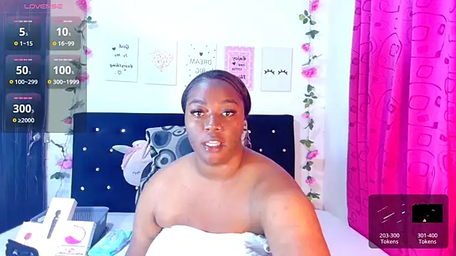 CiaraEbony online show from December 25, 2024, 6:52 pm