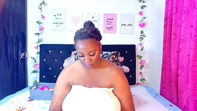 CiaraEbony online show from January 18, 2025, 1:41 am