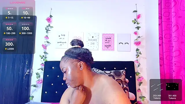 CiaraEbony online show from January 27, 2025, 12:58 pm