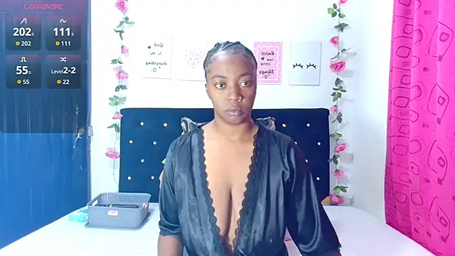 CiaraEbony online show from November 23, 2025, 9:09 am